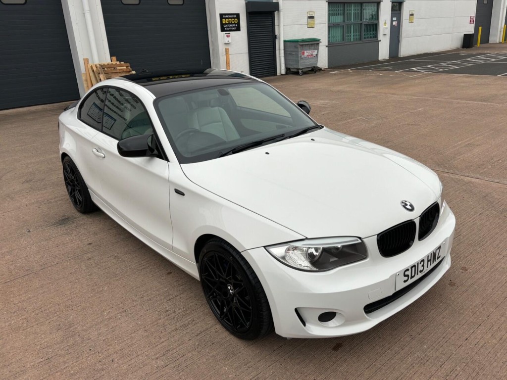 BMW 1 SERIES