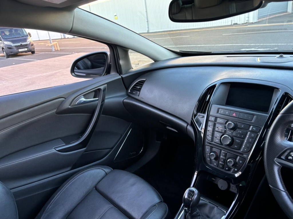VAUXHALL ASTRA GTC
