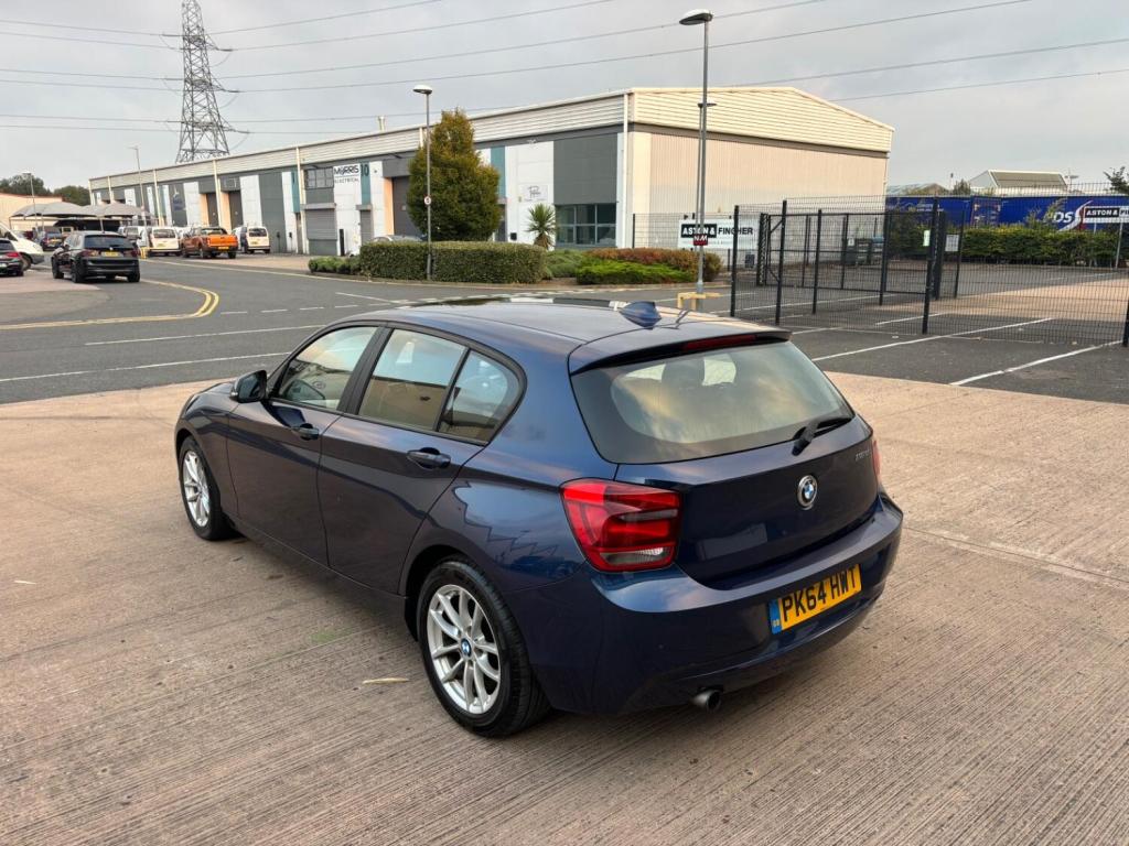 BMW 1 SERIES