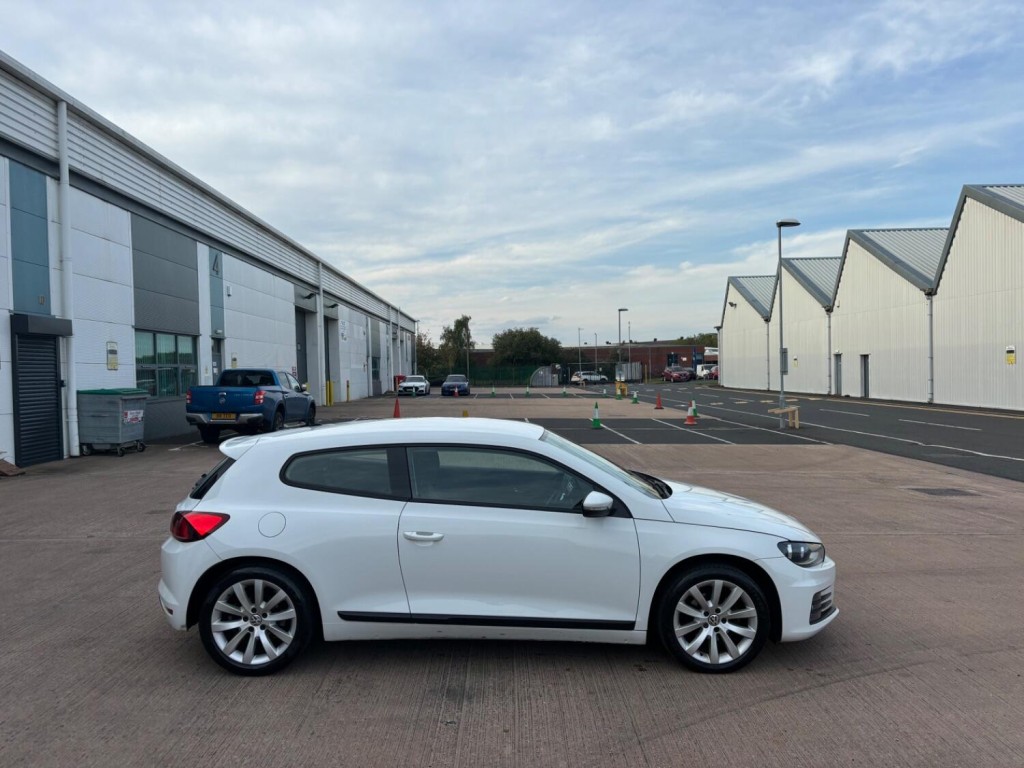 VOLKSWAGEN SCIROCCO