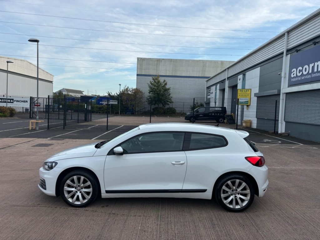 View VOLKSWAGEN SCIROCCO 1.4 TSI BlueMotion Tech