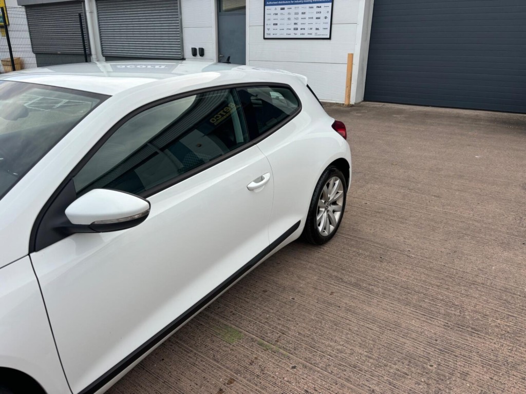 VOLKSWAGEN SCIROCCO