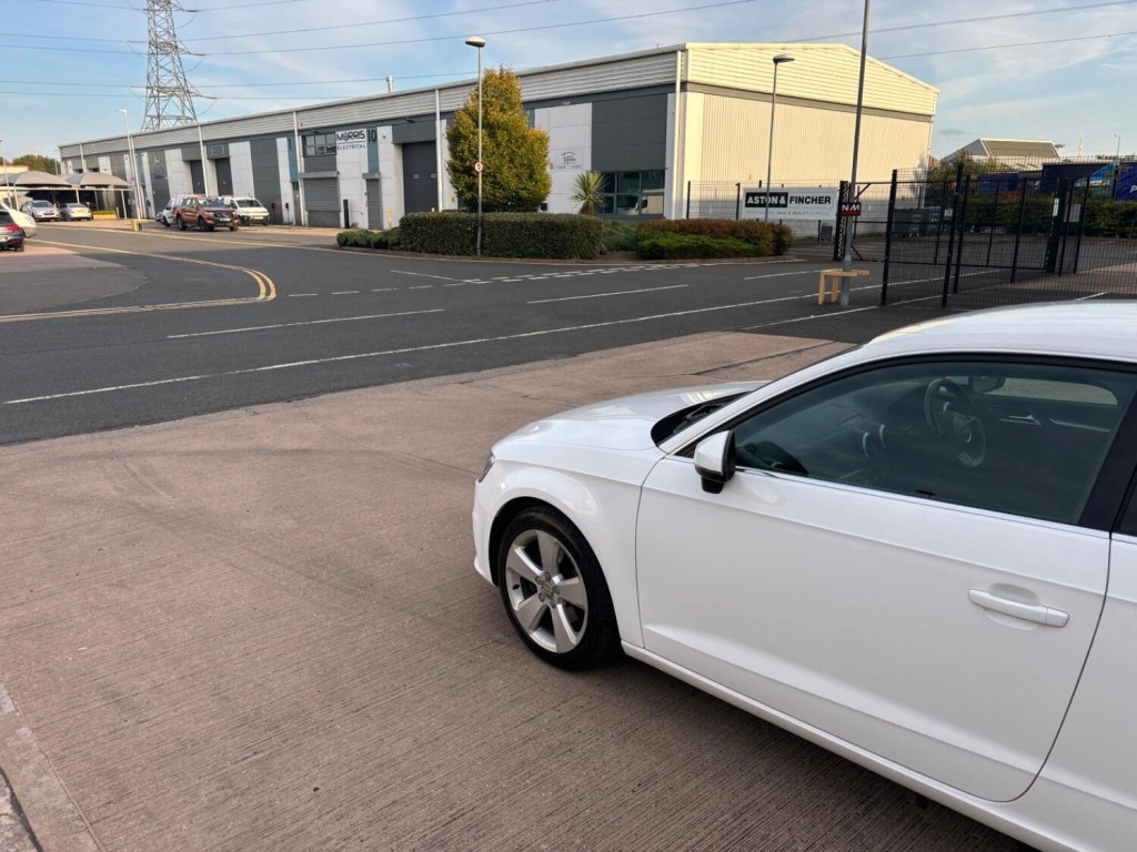 View AUDI A3 1.4 TFSI Sport