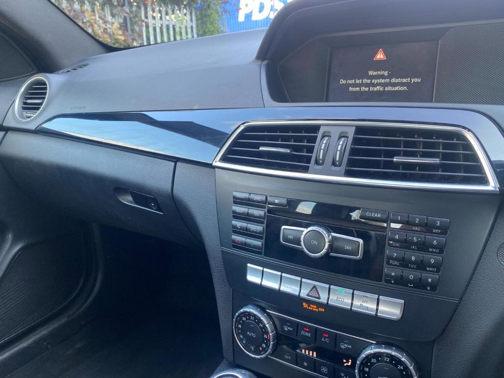 View MERCEDES-BENZ C CLASS 2.1 C220 CDI Executive SE