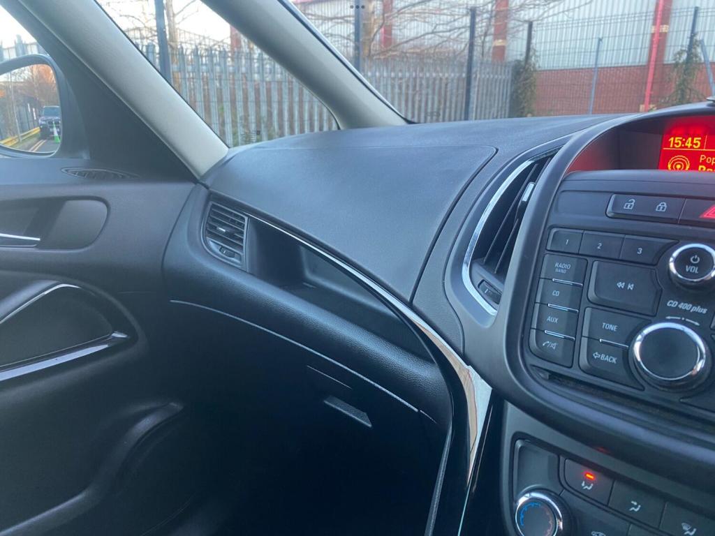 VAUXHALL ZAFIRA TOURER