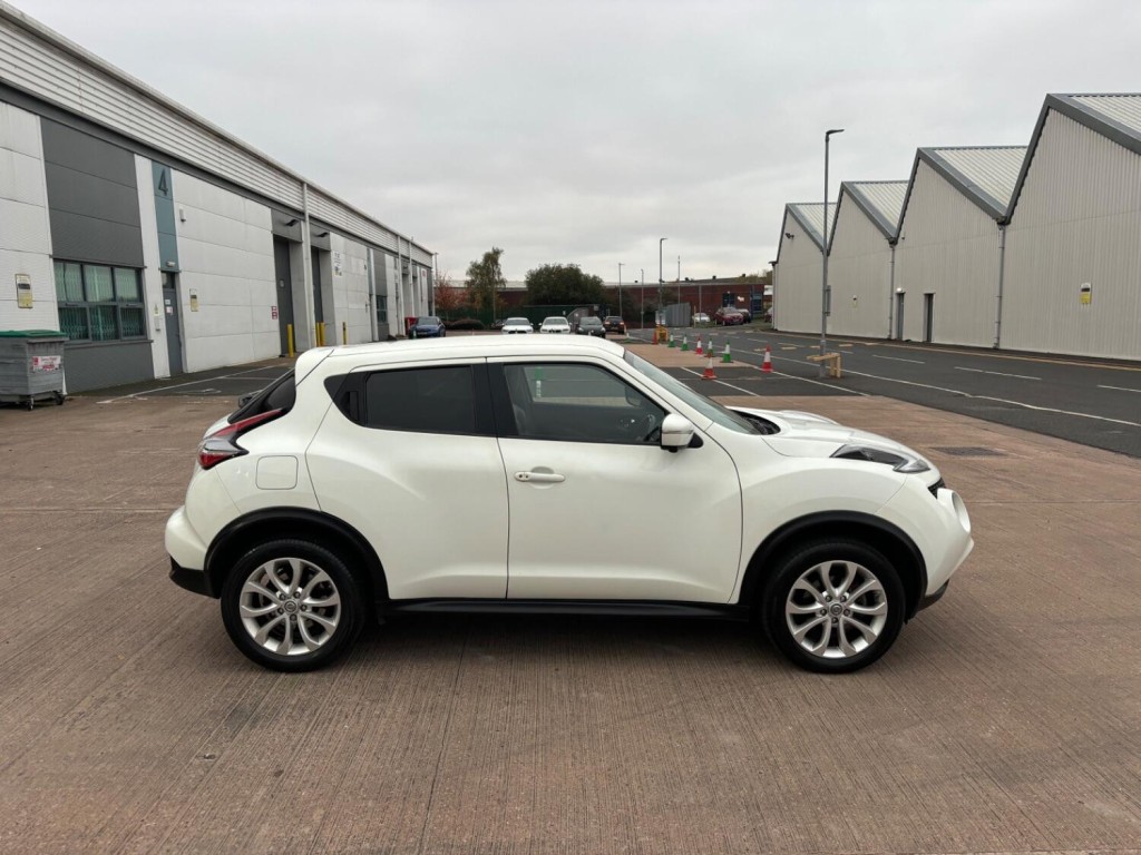 View NISSAN JUKE 1.5 dCi Tekna