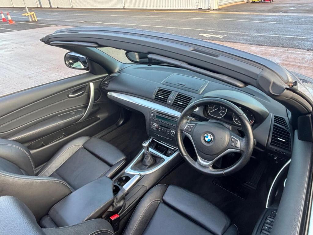 BMW 1 SERIES