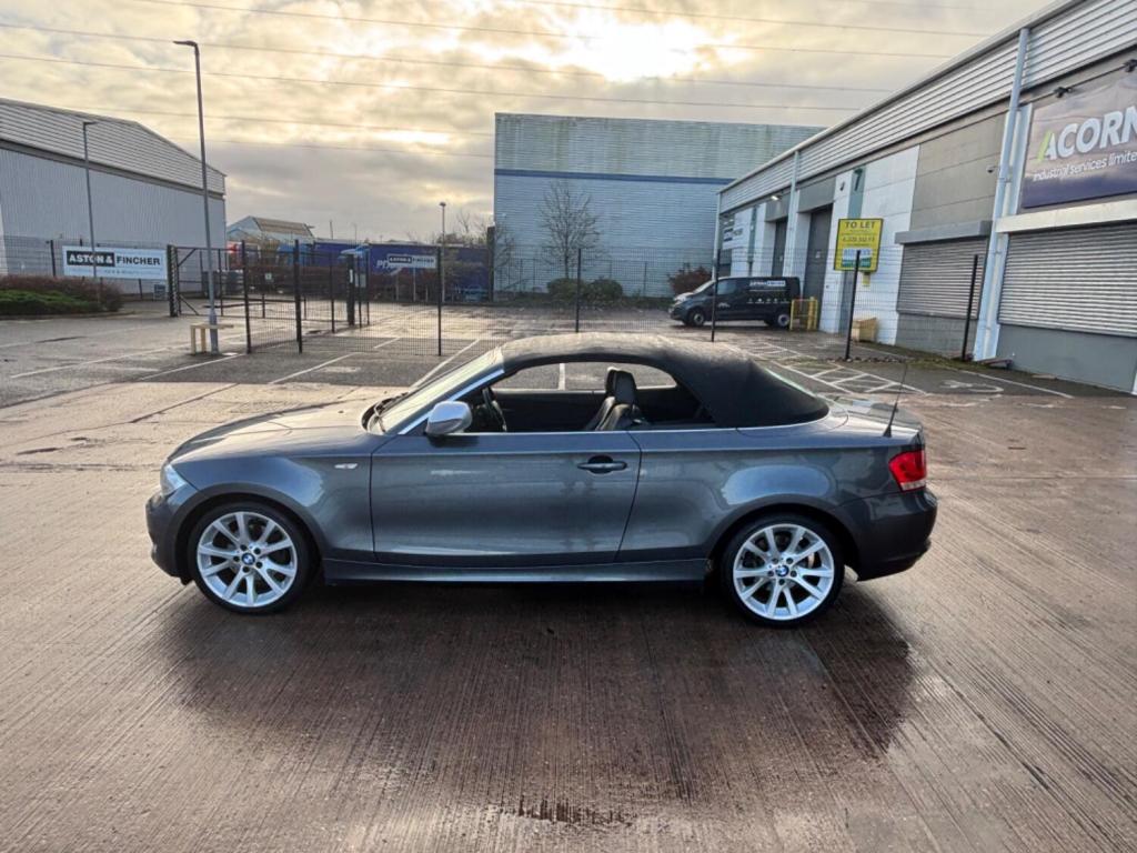 BMW 1 SERIES