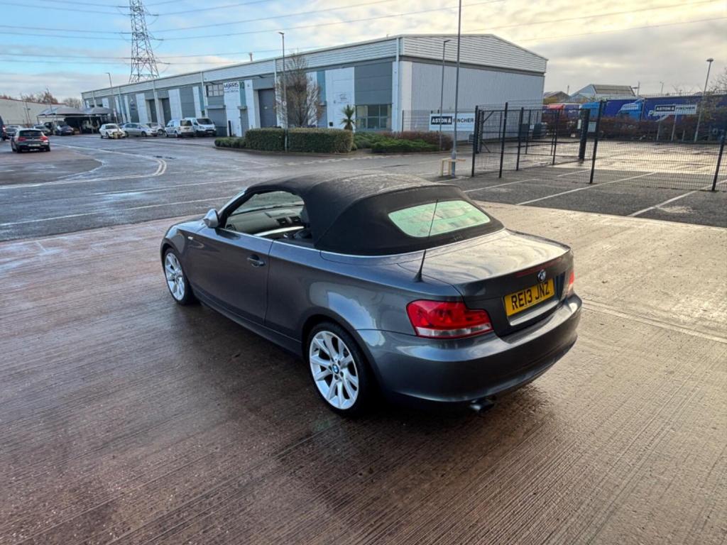 BMW 1 SERIES