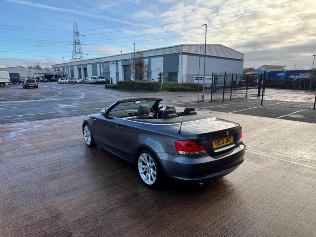 BMW 1 SERIES