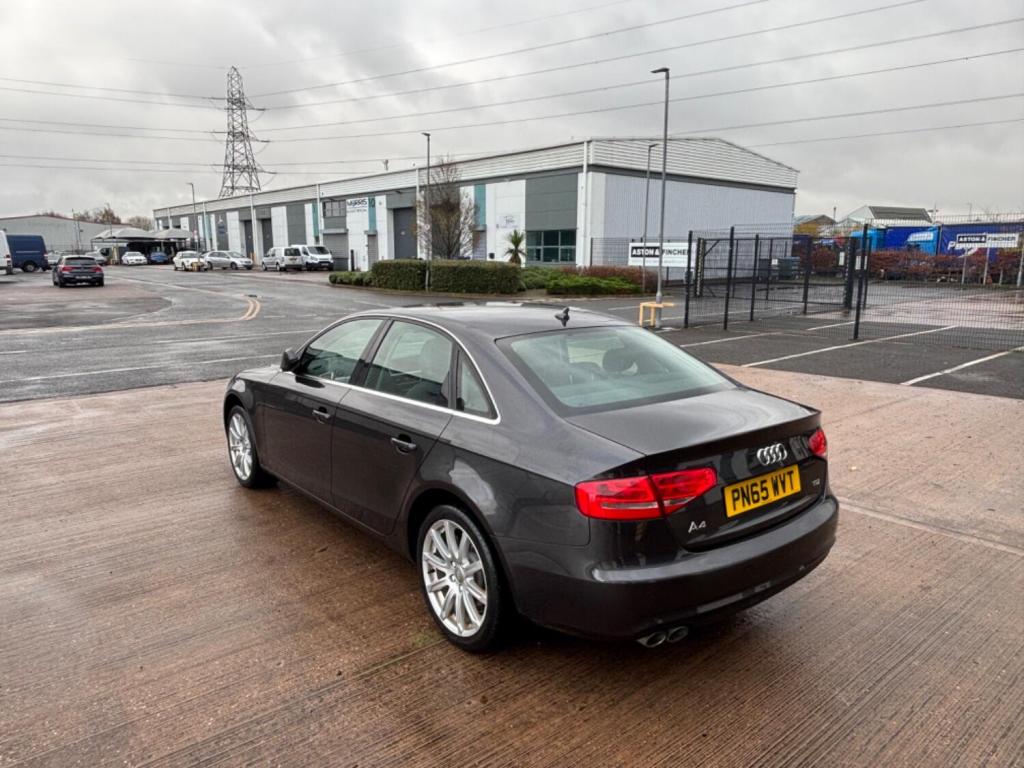 View AUDI A4 2.0 TDI SE Technik