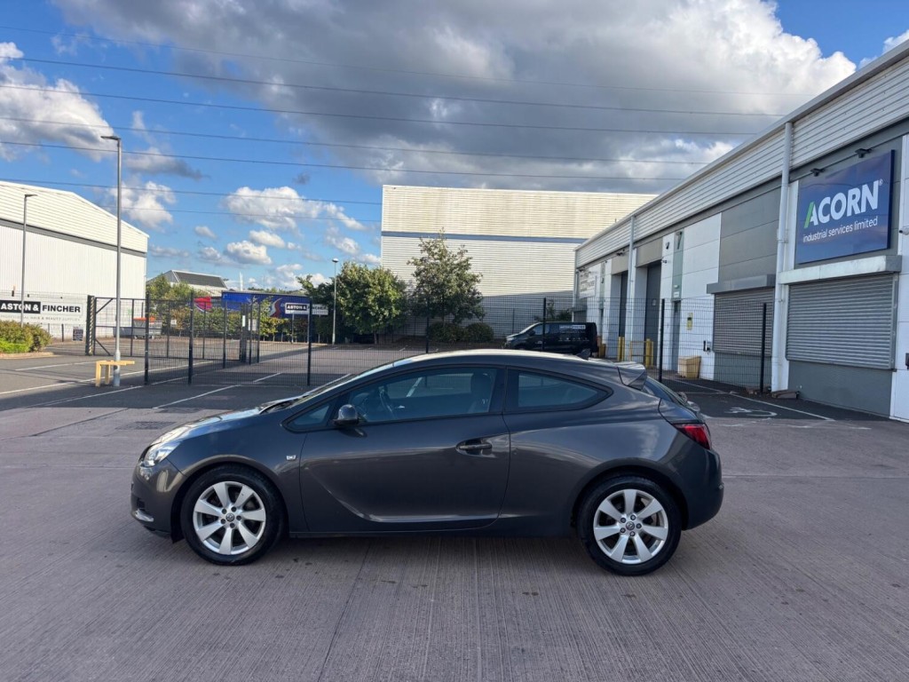 View VAUXHALL ASTRA GTC 1.4 i Turbo Sport