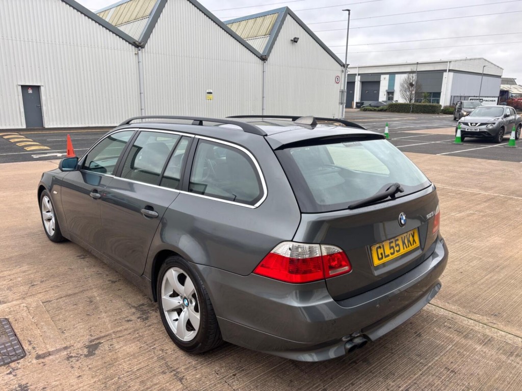 BMW 5 SERIES