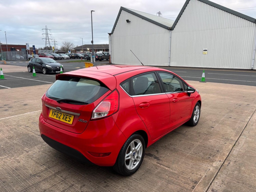 View FORD FIESTA 1.3 Zetec