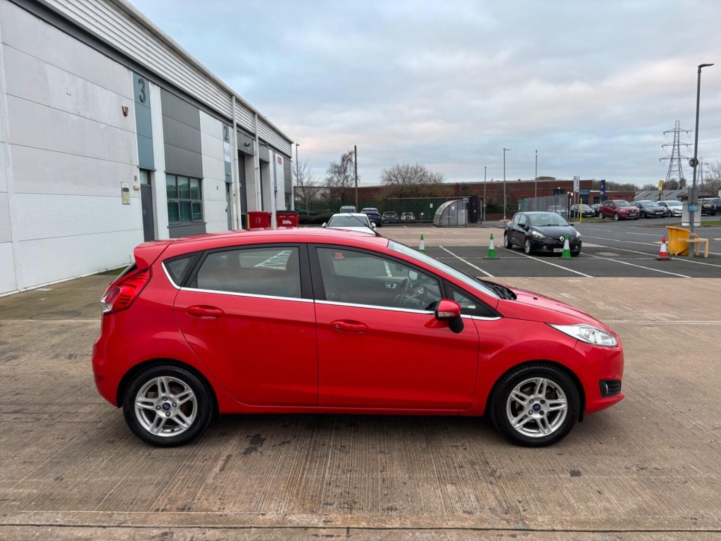 View FORD FIESTA 1.3 Zetec