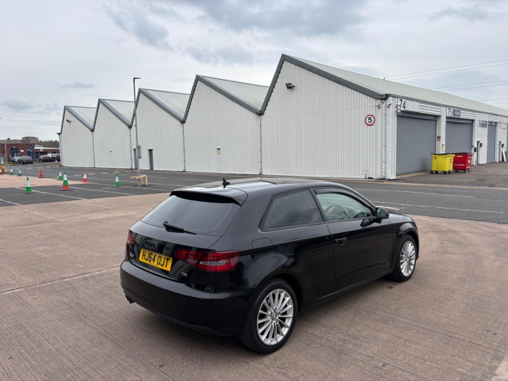 View AUDI A3 2.0 TDI SE