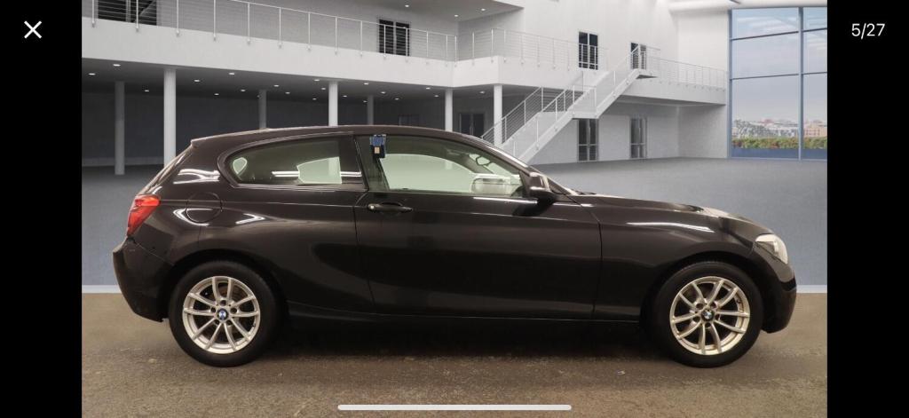 View BMW 1 SERIES 2.0 116d SE 3 door