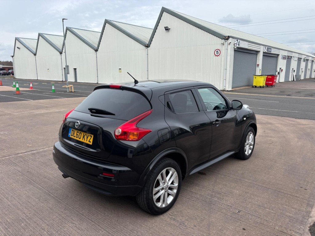 NISSAN JUKE