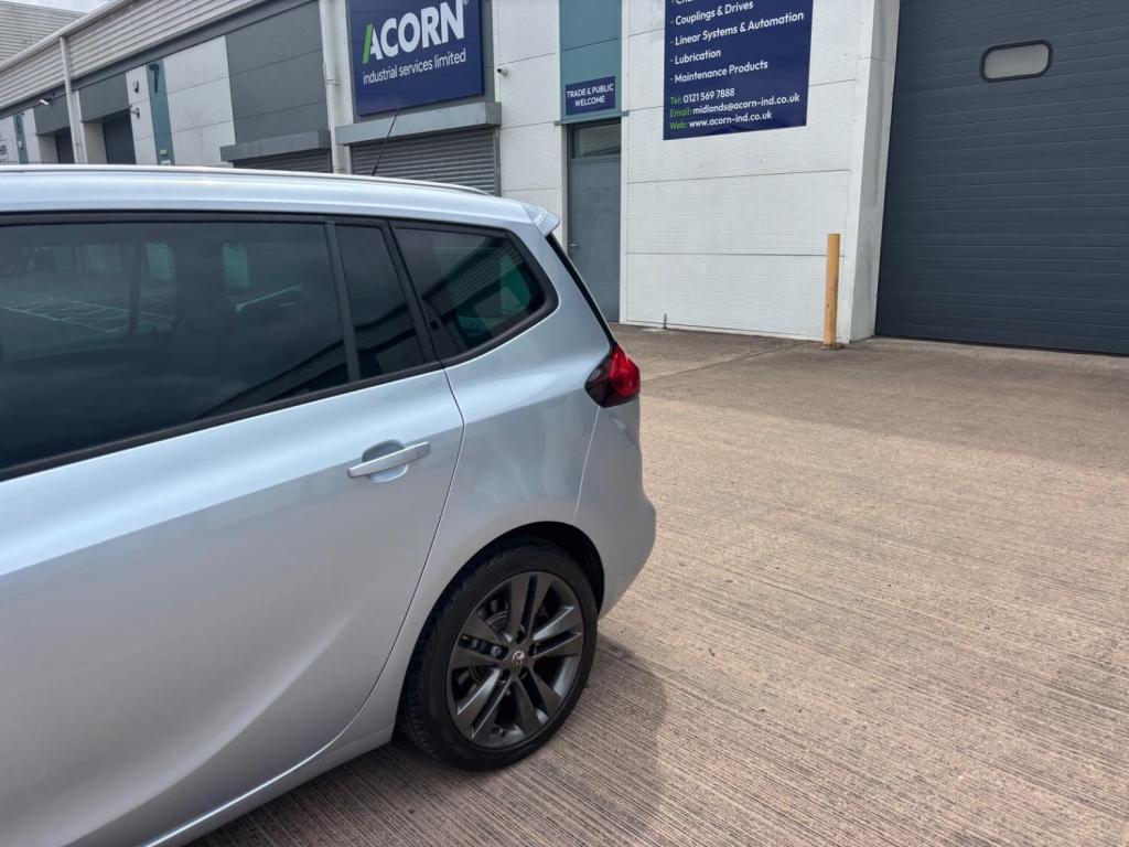 VAUXHALL ZAFIRA TOURER