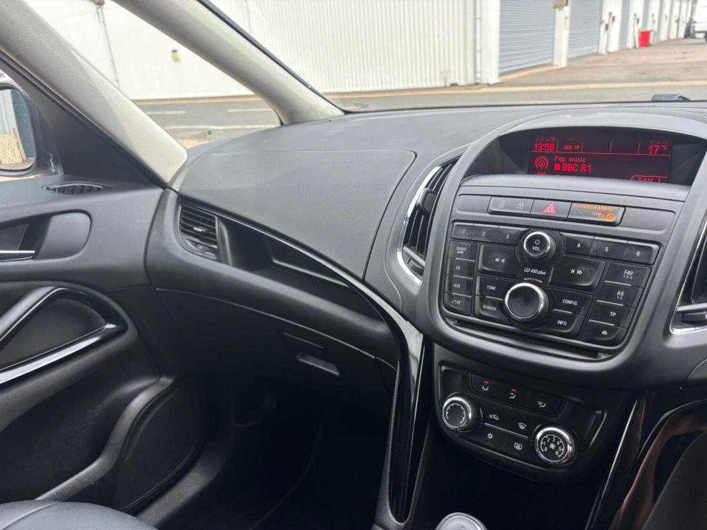 VAUXHALL ZAFIRA TOURER