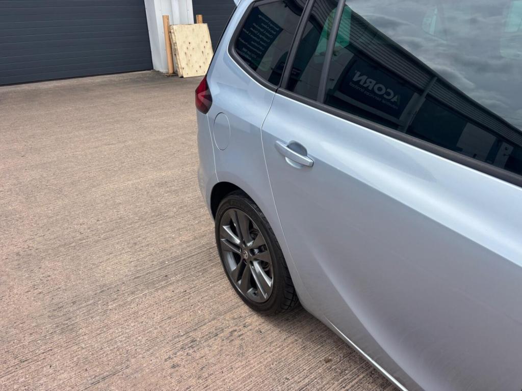 VAUXHALL ZAFIRA TOURER