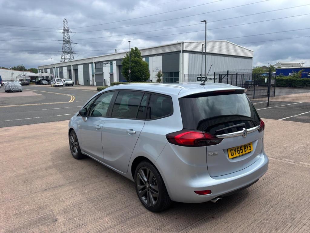 View VAUXHALL ZAFIRA TOURER 2.0 CDTi SRi