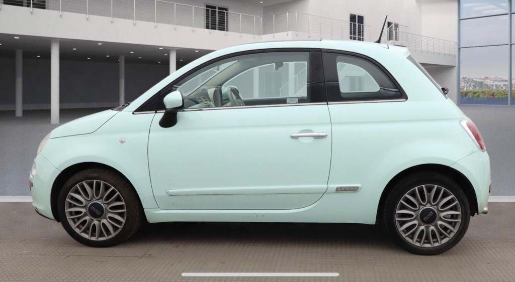 View FIAT 500 1.2 500 1.2 69hp Lounge 2015