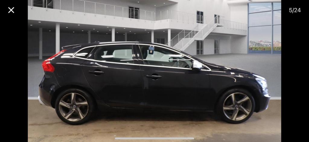 View VOLVO V40 1.6 R-Design Lux D2 (115hp)