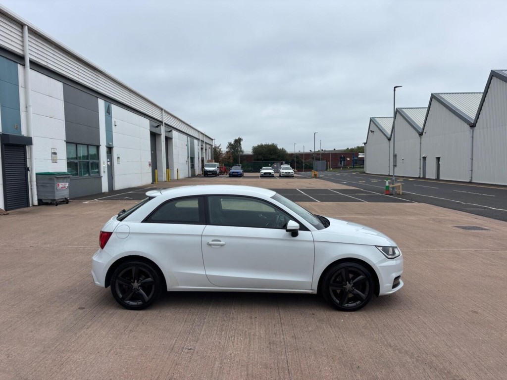 View AUDI A1 1.4 TFSI Sport