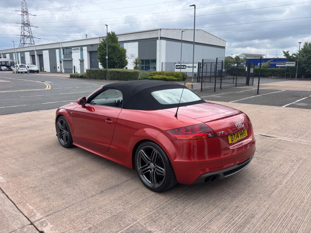 AUDI TT