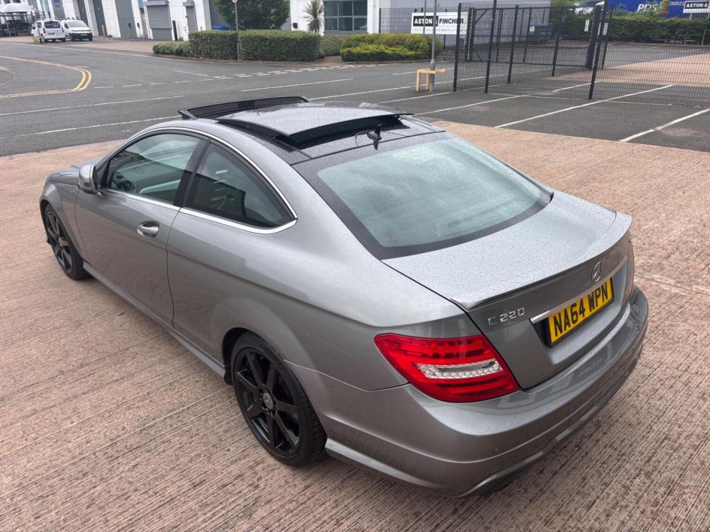MERCEDES-BENZ C CLASS