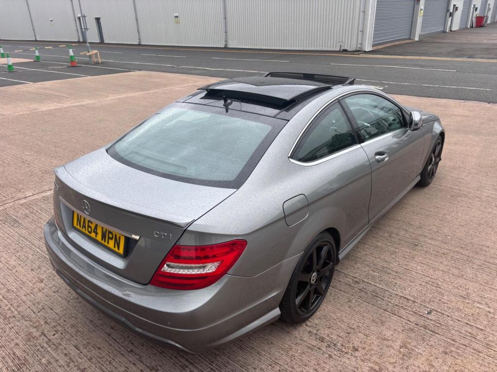 MERCEDES-BENZ C CLASS