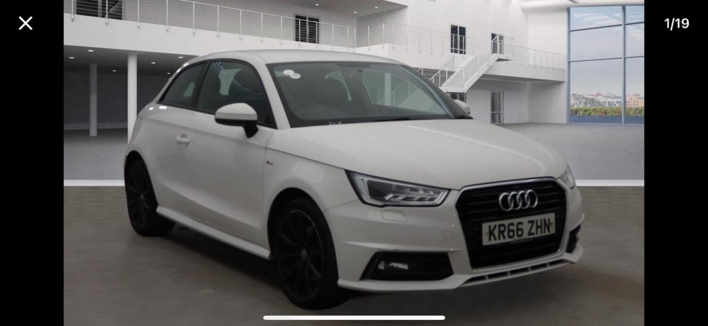 View AUDI A1 1.6 TDI S line