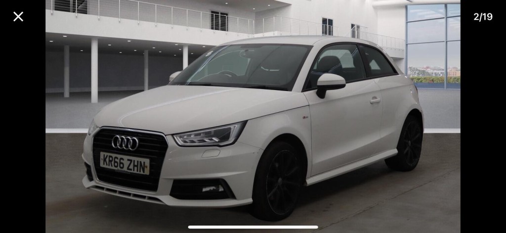 View AUDI A1 1.6 TDI S line