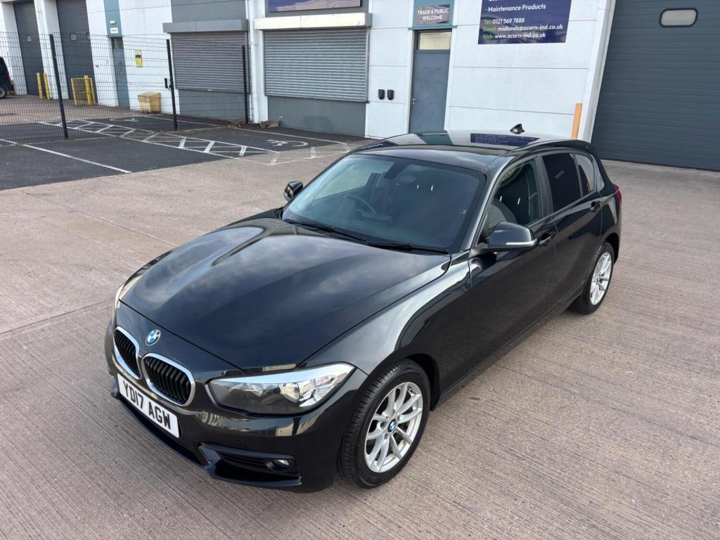 BMW 1 SERIES
