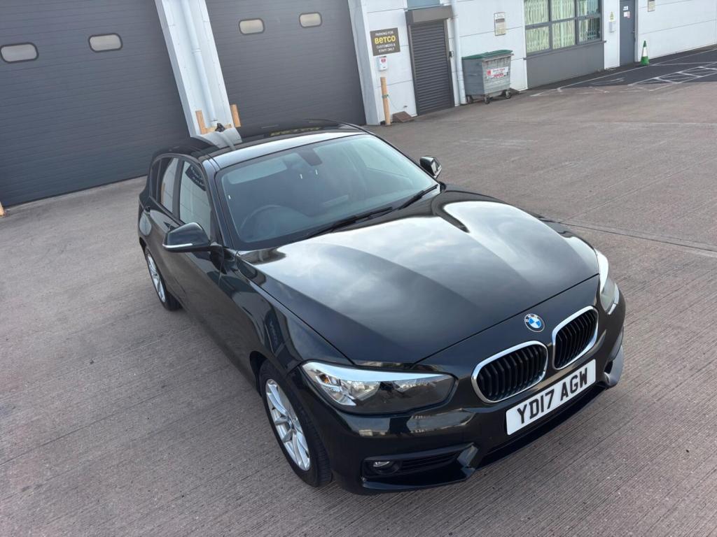 BMW 1 SERIES