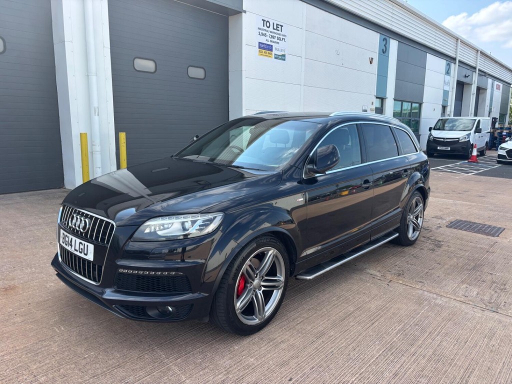 View AUDI Q7 3.0 TDI V6 S line Plus