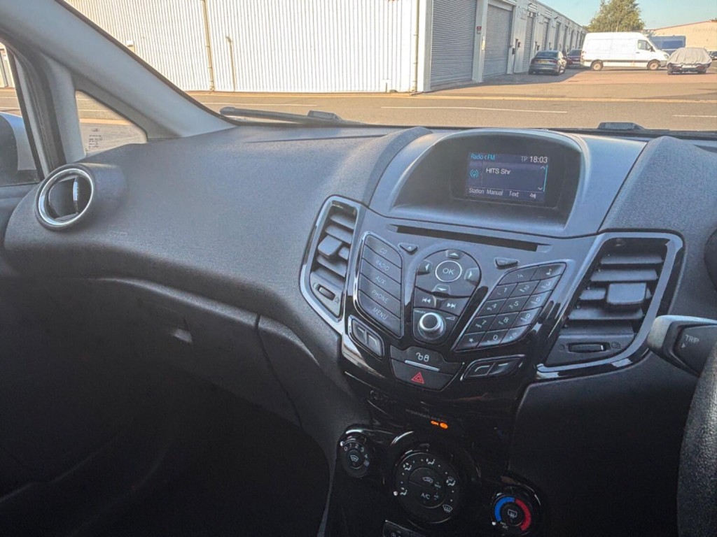 FORD FIESTA