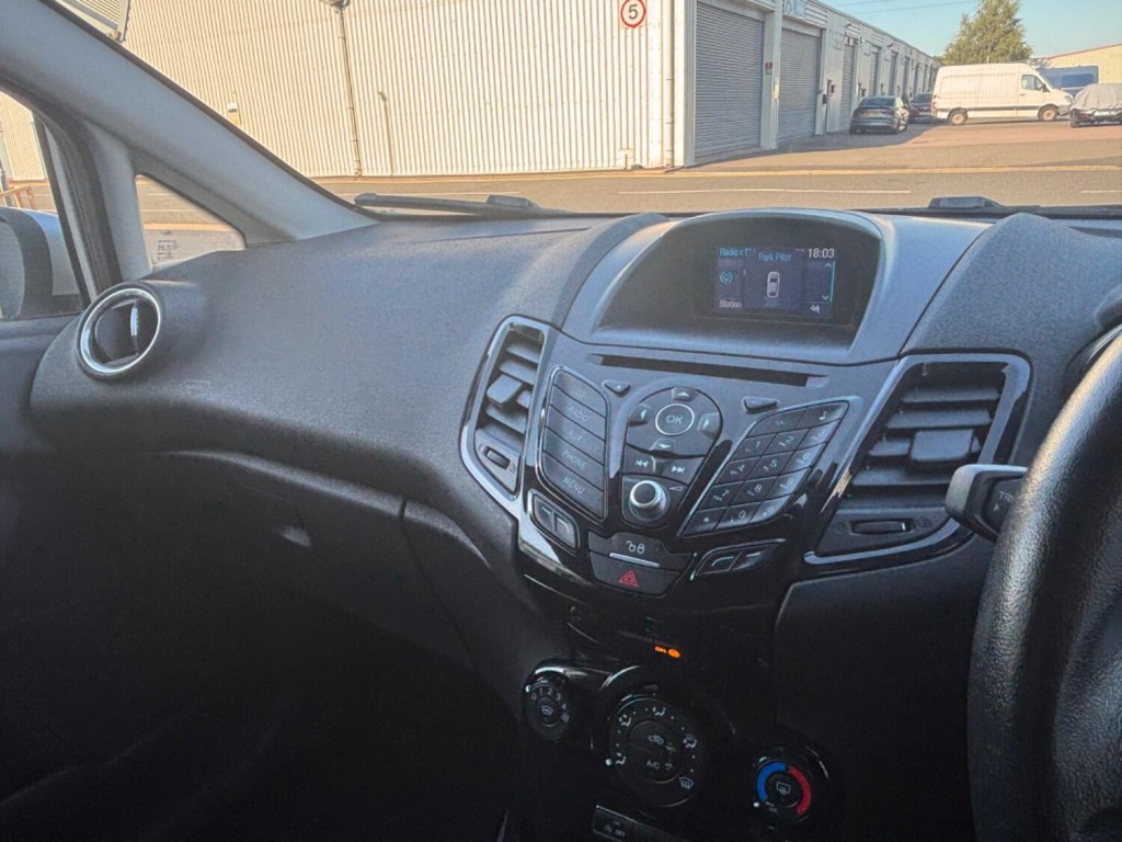 FORD FIESTA