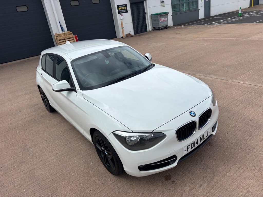 BMW 1 SERIES
