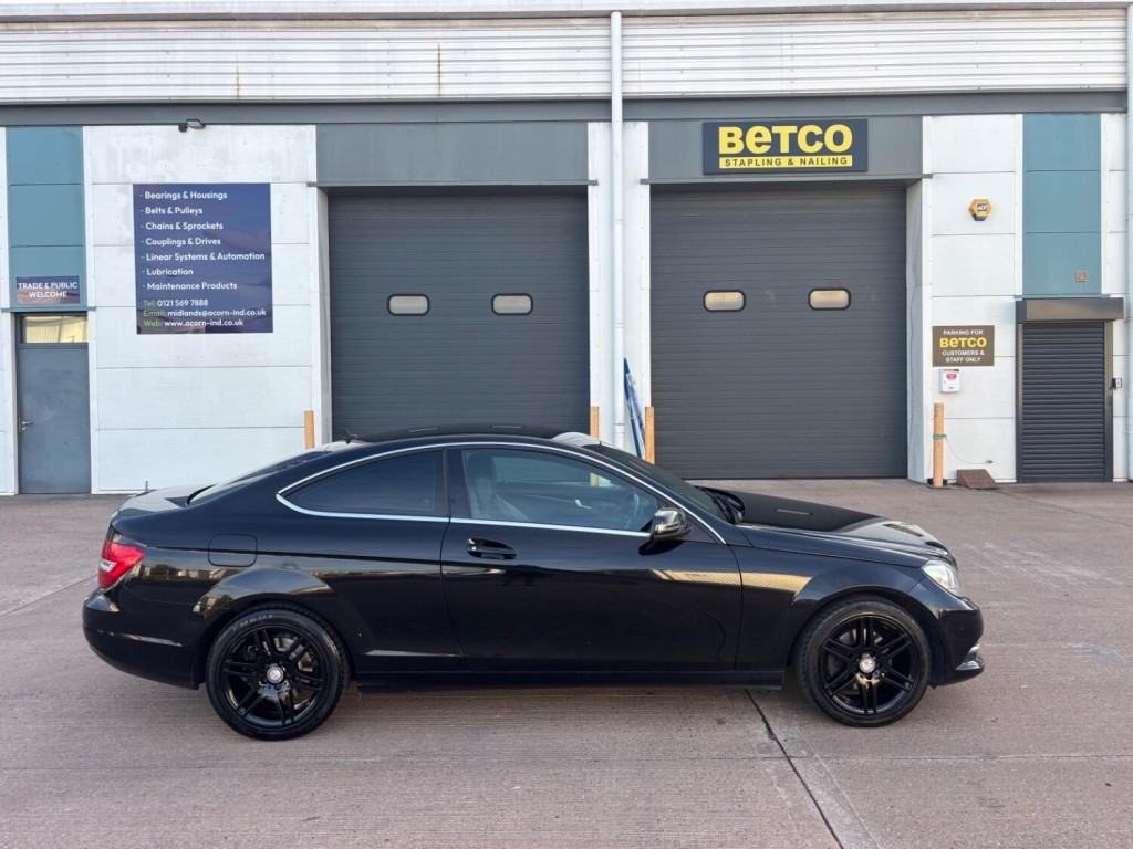 View MERCEDES-BENZ C CLASS 2.1 C220 CDI Executive SE