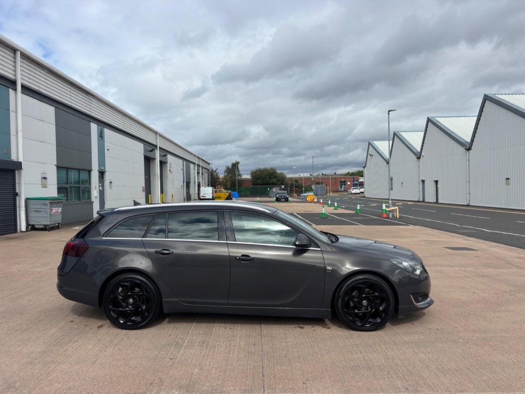 View VAUXHALL INSIGNIA 2.0 CDTi ecoFLEX SRi VX Line Nav