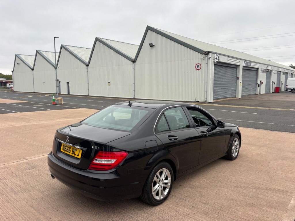 View MERCEDES-BENZ C CLASS 2.1 C220 CDI Executive SE