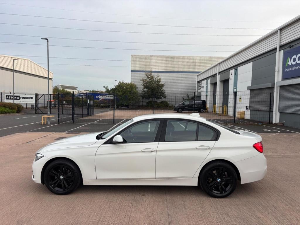 View BMW 3 SERIES 2.0 316d Sport Saloon