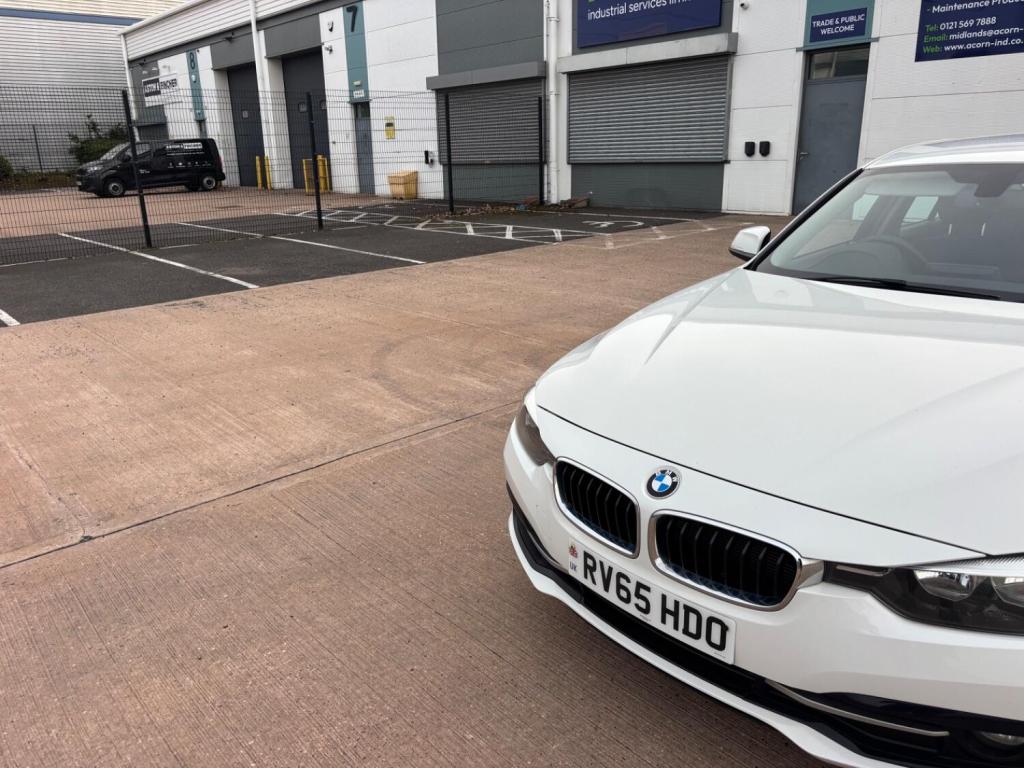 BMW 3 SERIES