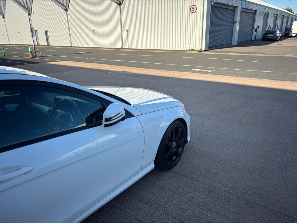 View MERCEDES-BENZ C CLASS 2.1 C220 CDI AMG Sport Edition