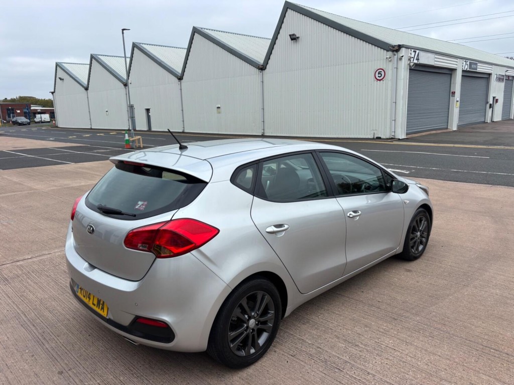 View KIA CEED 1.4 VR7