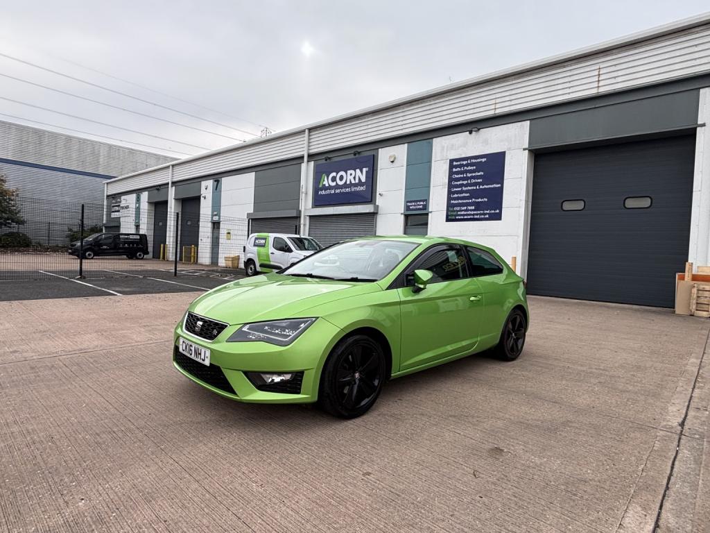 SEAT LEON