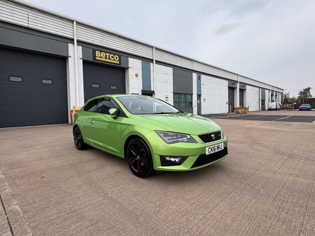 SEAT LEON
