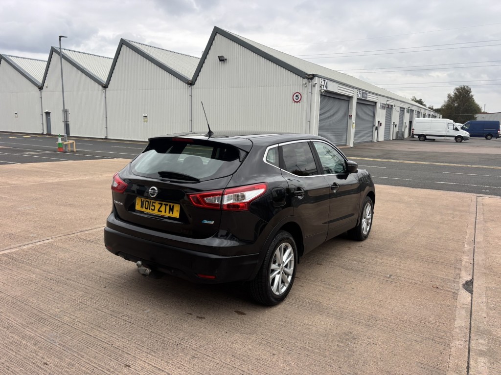 NISSAN QASHQAI